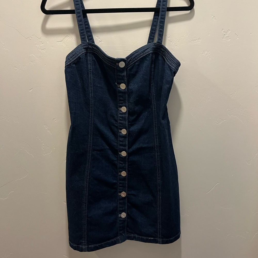 KENDALL AND KYLIE BUTTON UP DENIUM DRESS